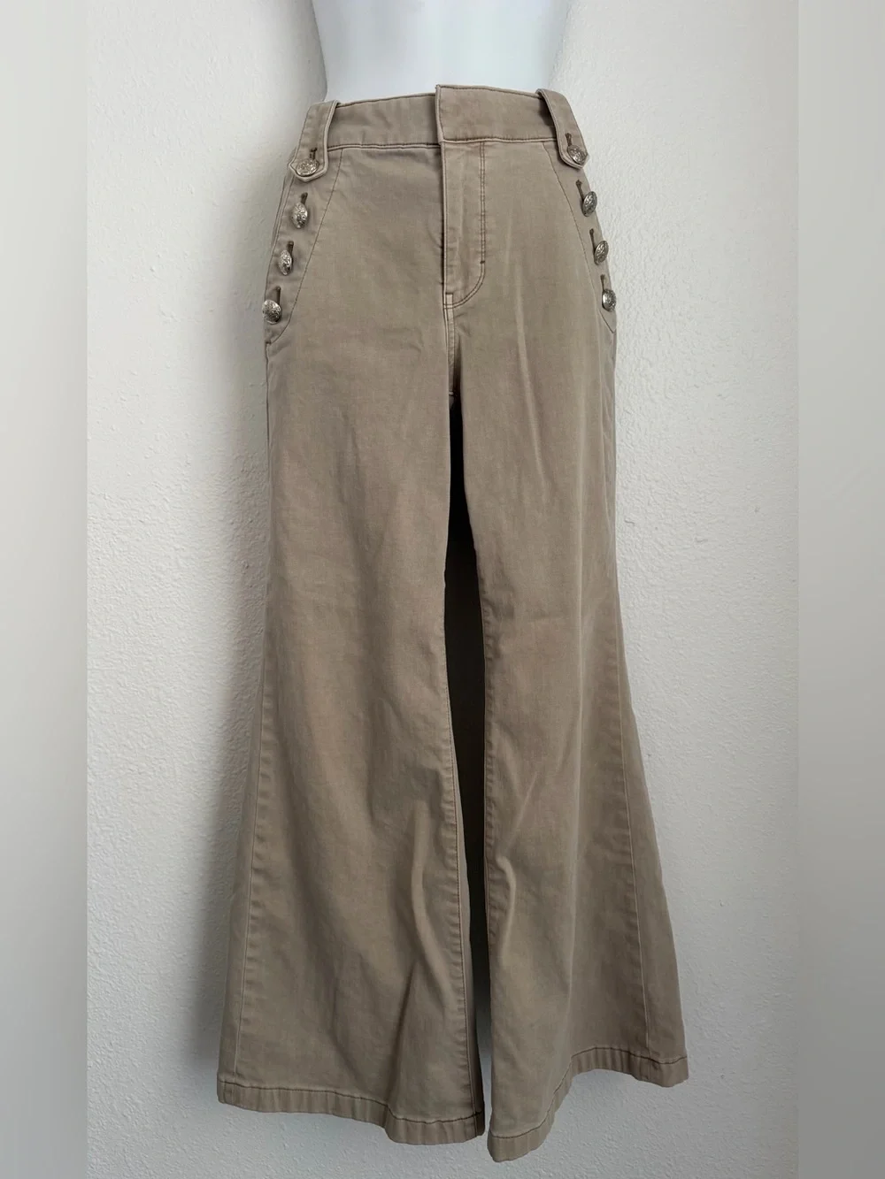 White House Black Market Khaki Wide-Leg Sailor Button Jeans - Picture 1 of 5